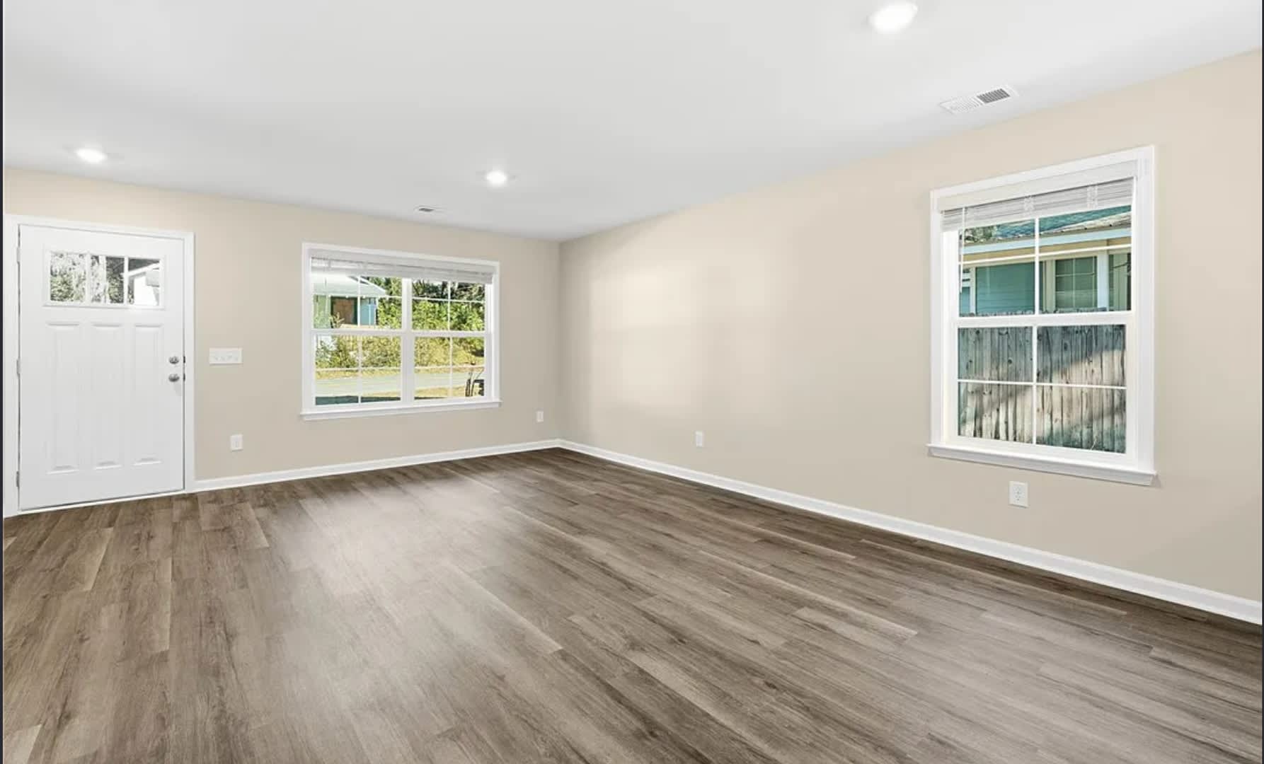 Modern Living in Greenville's Historic West End – photo 5