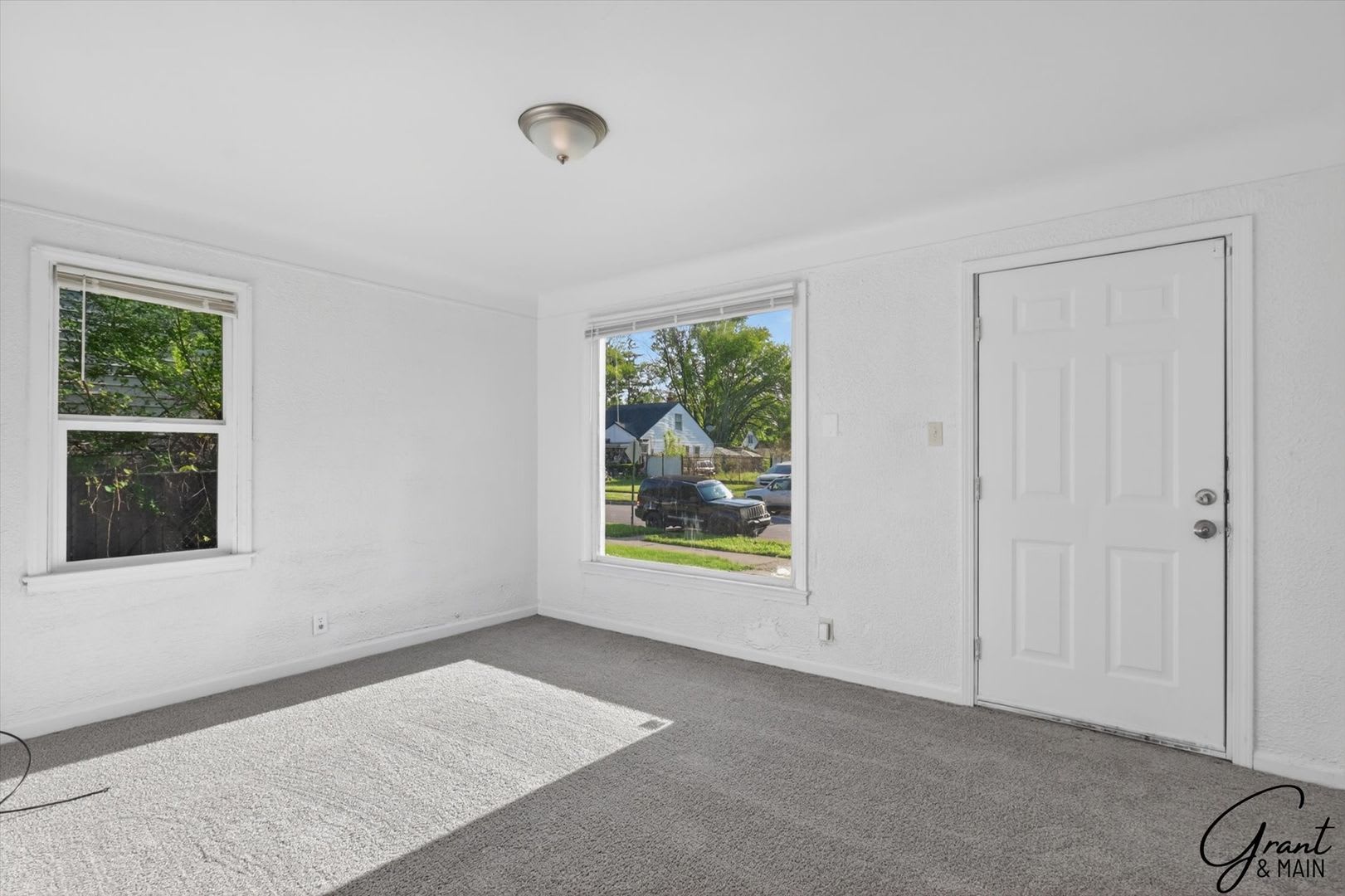 1250 3 Bed Bungalow – photo 2