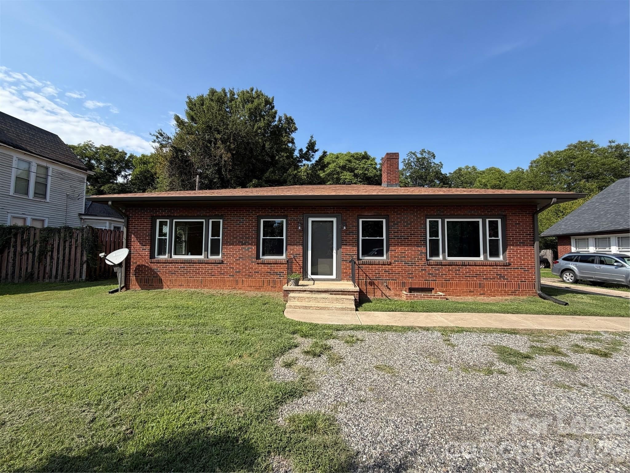 908 W Front Street – photo 1