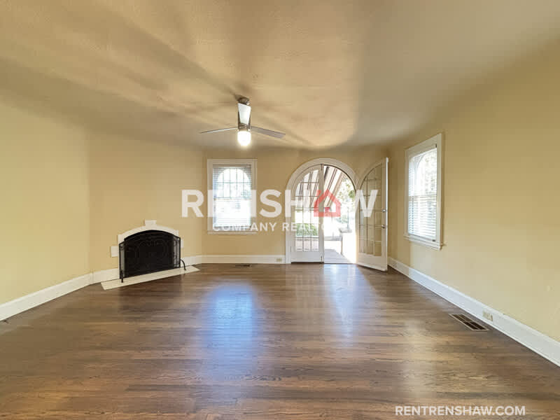 662 S Mclean Blvd – photo 3