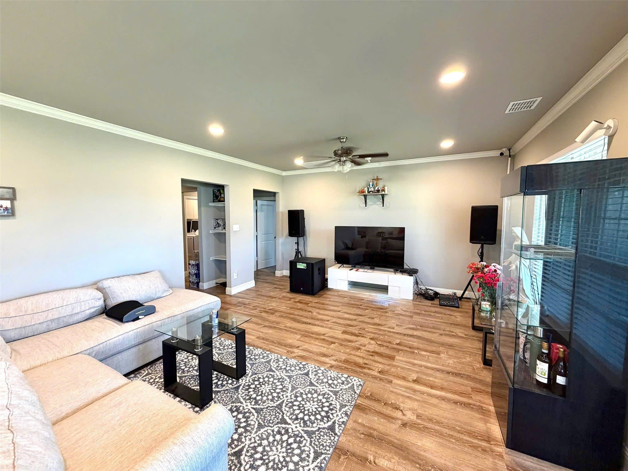 402 Coyote Creek Drive – photo 4