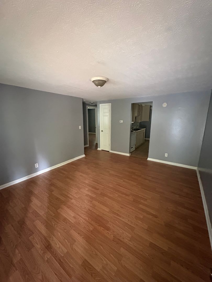 Apartment in Carrollton City Limits! – photo 2