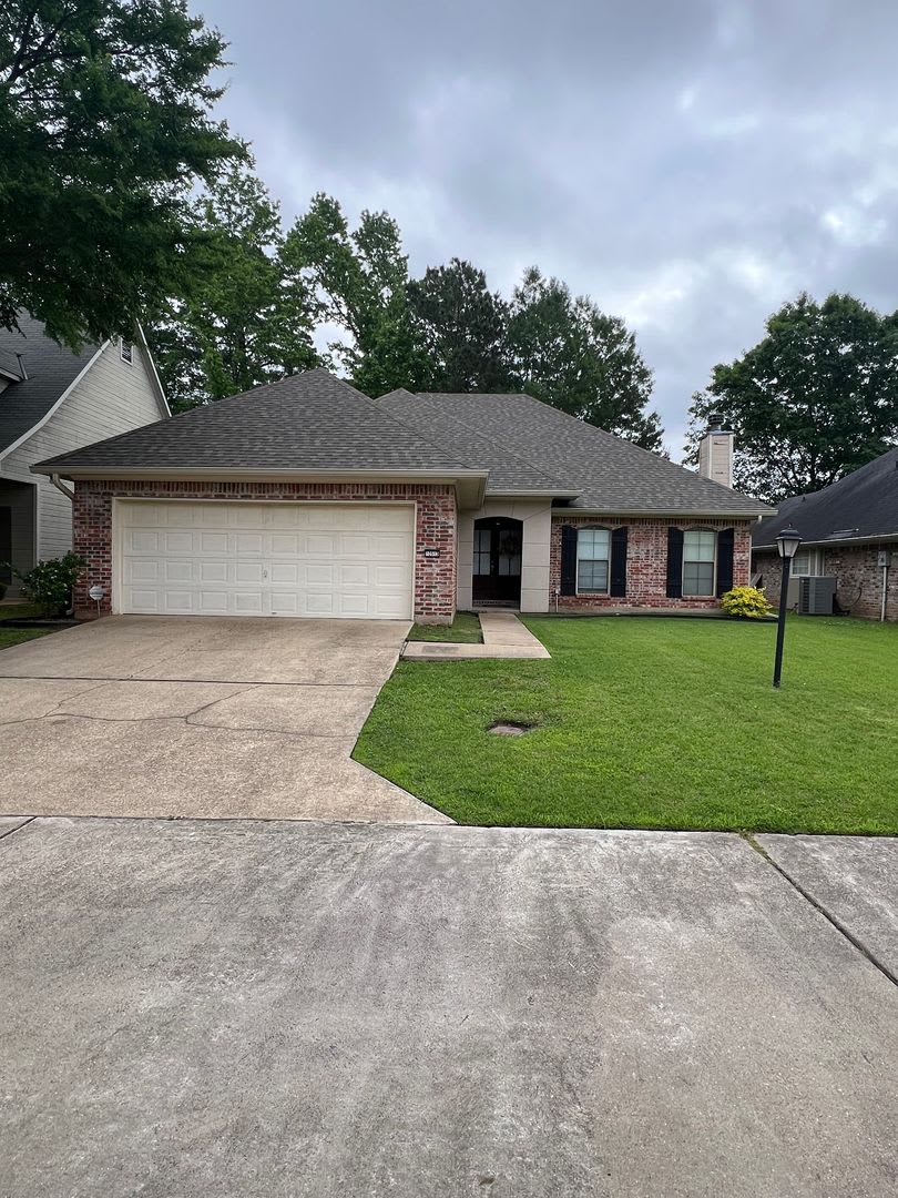 South Shreveport! 3 bedroom, 2 bath in Norris Ferry Crossing! – photo 1
