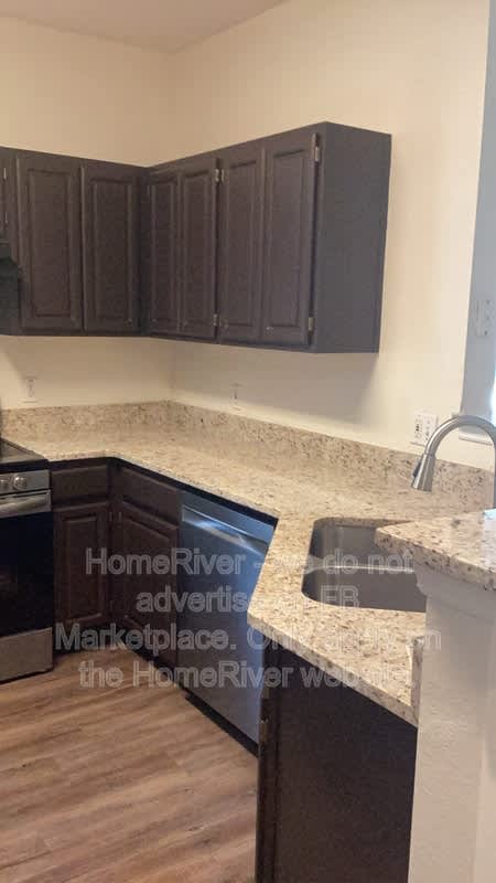 3301 Soho St – photo 5