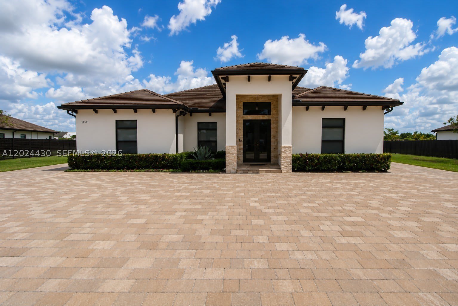 18321 Sw 224Th St – photo 5