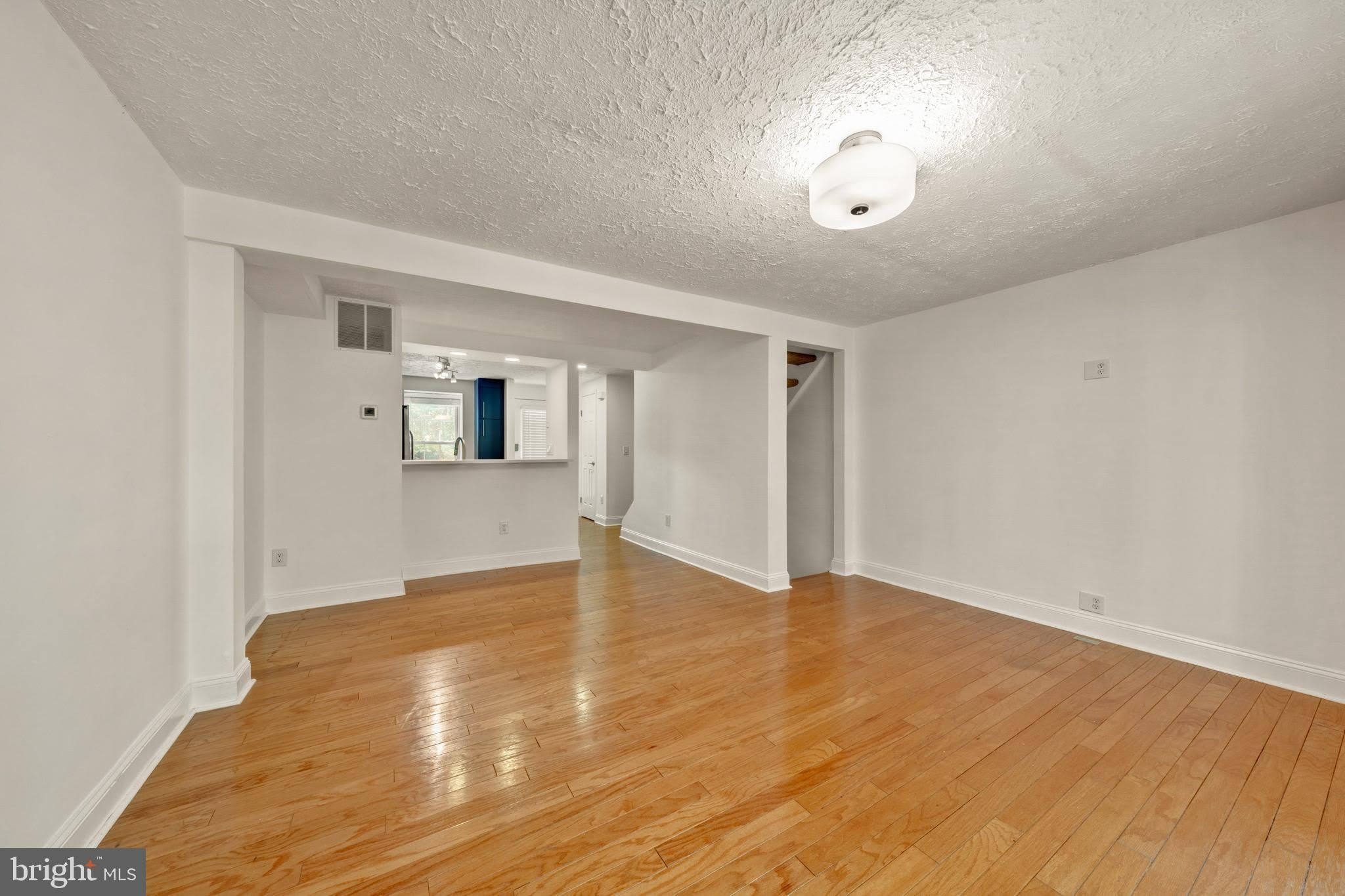 1931 Belmont Ridge Court – photo 5