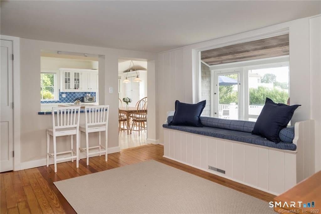 43 Soundview Avenue – photo 5
