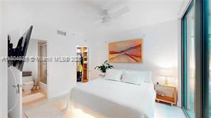 6000 Collins Avenue – photo 5