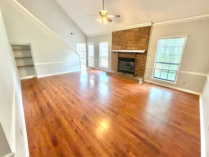 6383 Eastbrier Drive – photo 3