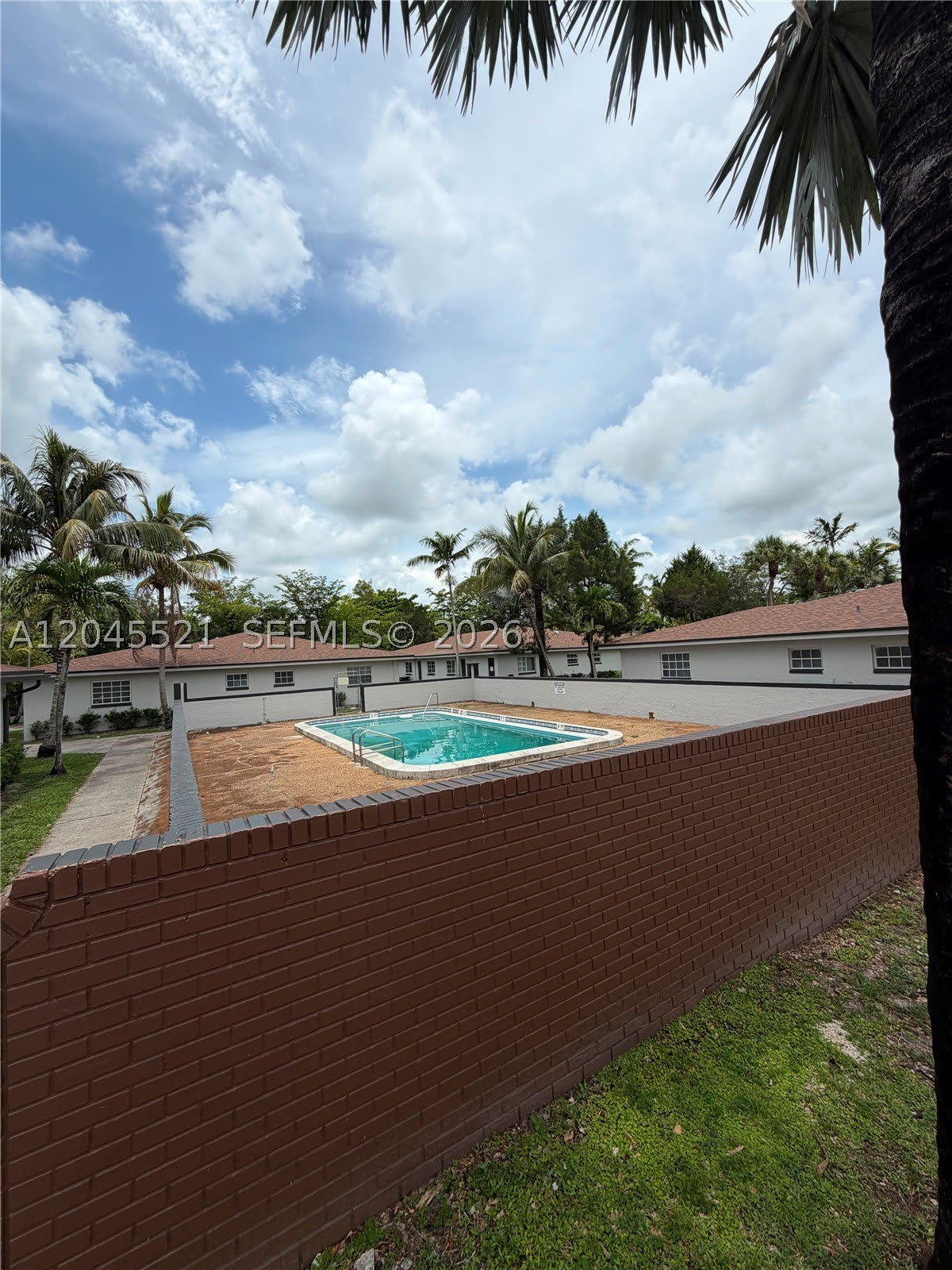 2557 NW 60TH TER – photo 4