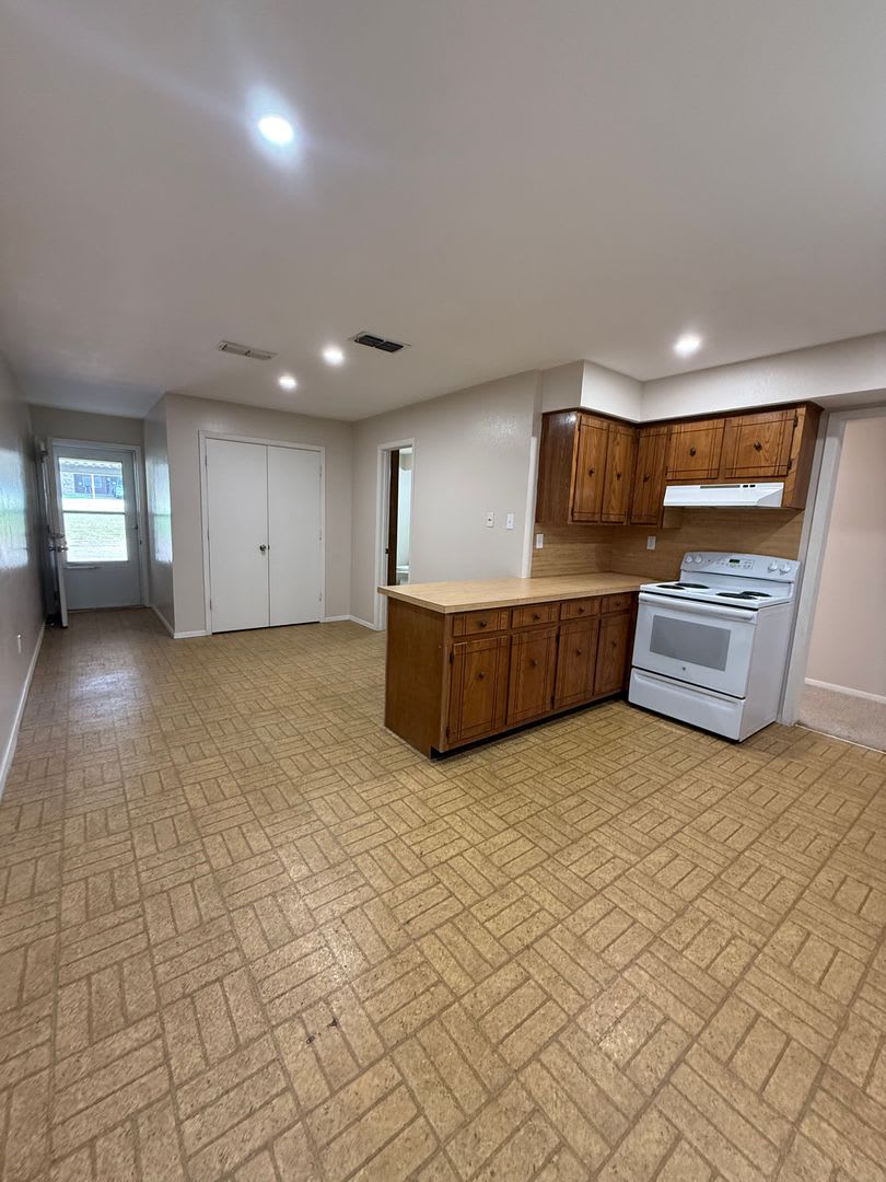 2 Bedroom duplex in PTISD – photo 5