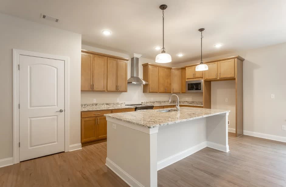 7019 Mercedes Ln – photo 5