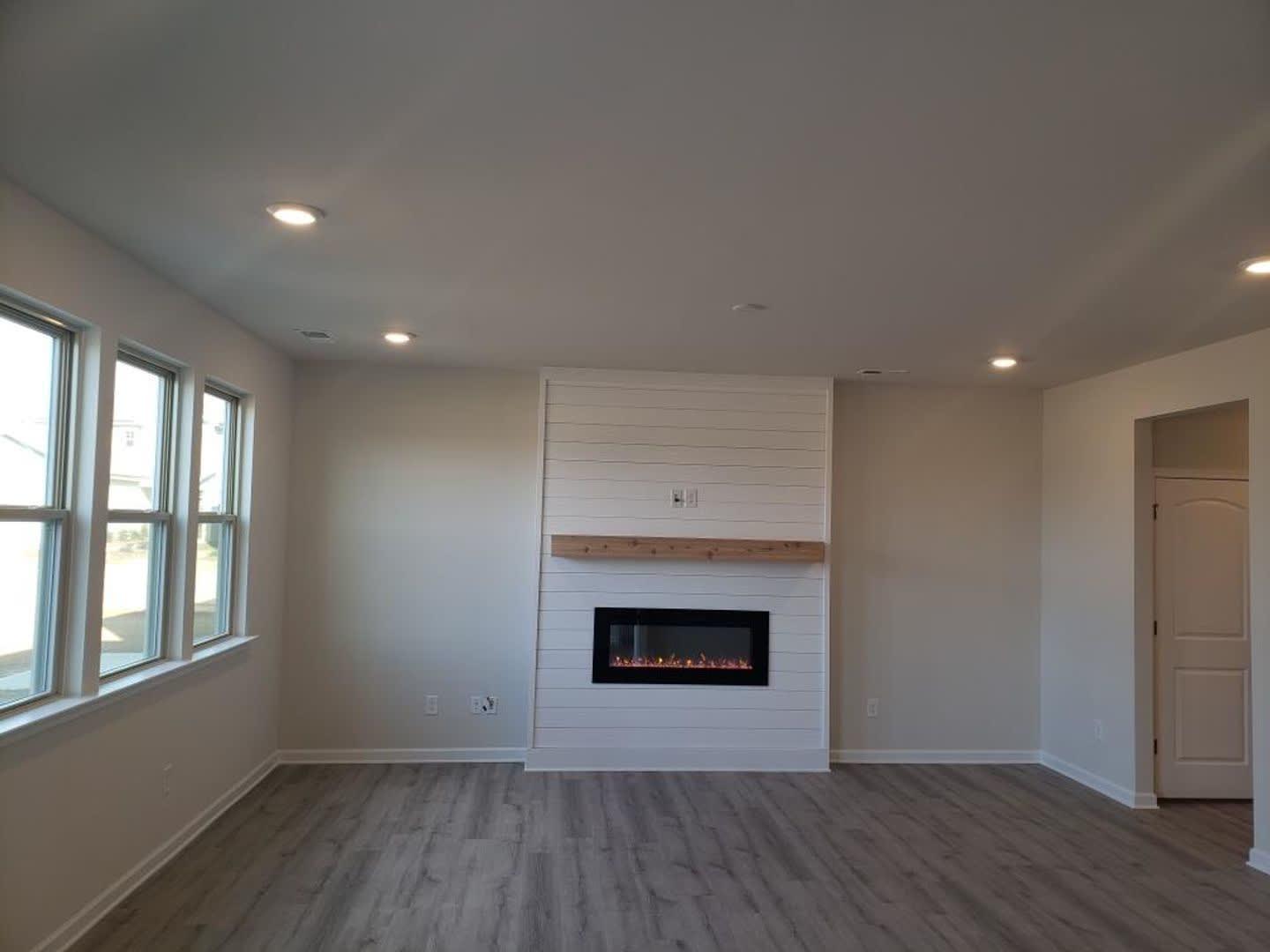 Room in 4 Bedroom Home at 1004 Maylen Trace – photo 2