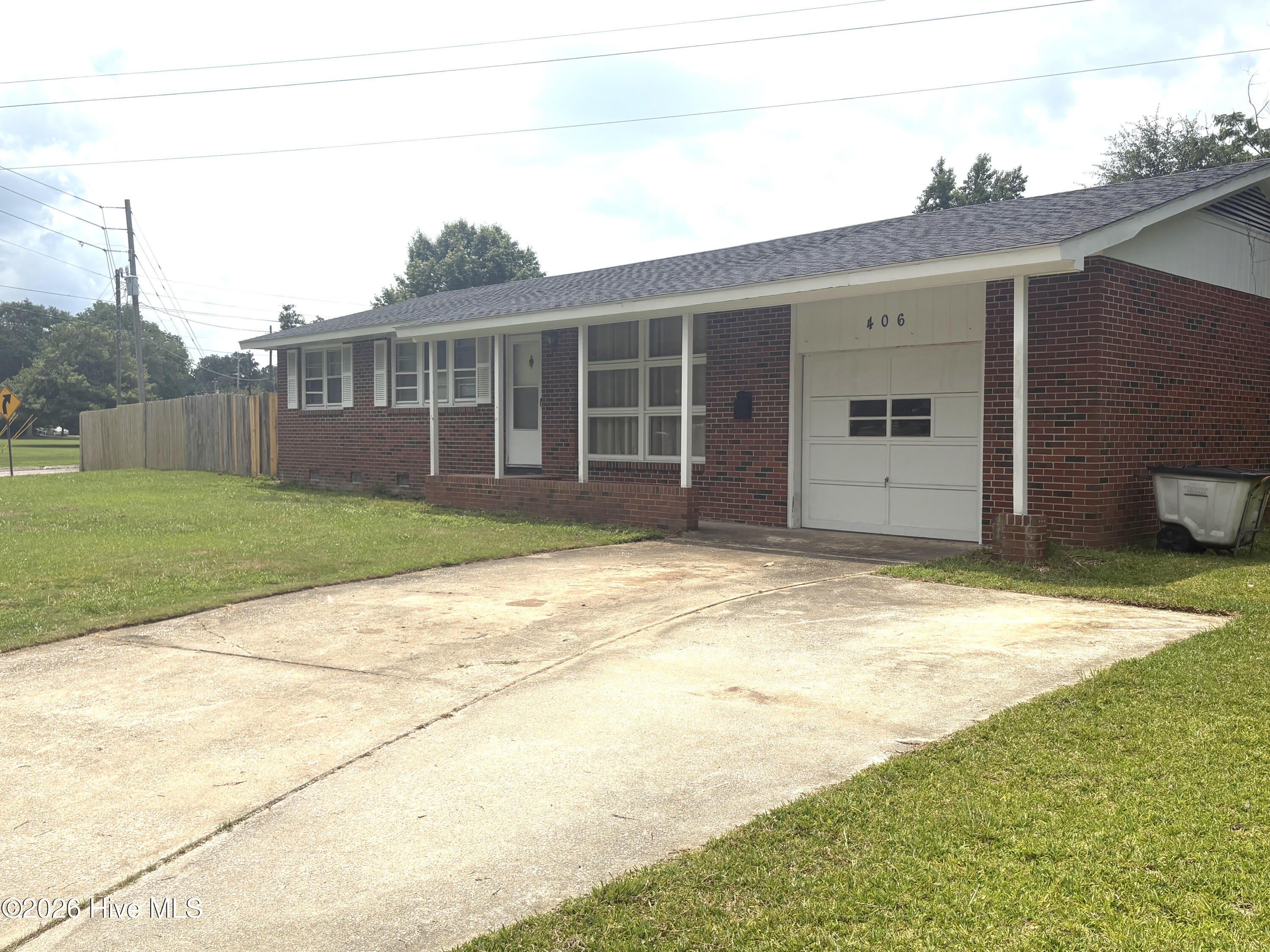 406 Forest Grove Avenue – photo 2