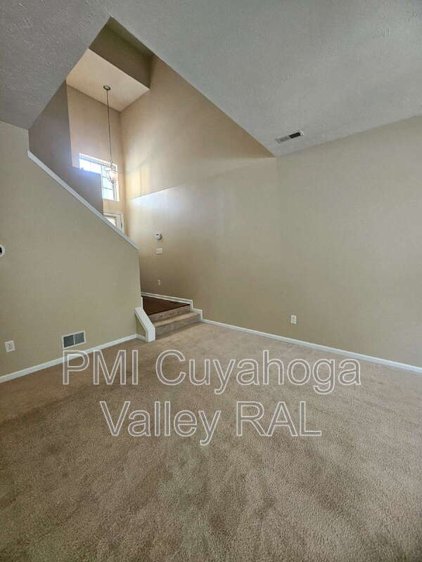 4046 Gardiner Run – photo 5
