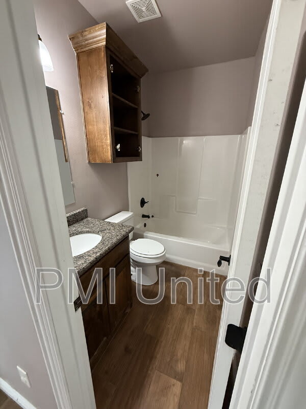 709 South Montgomery Street – photo 5