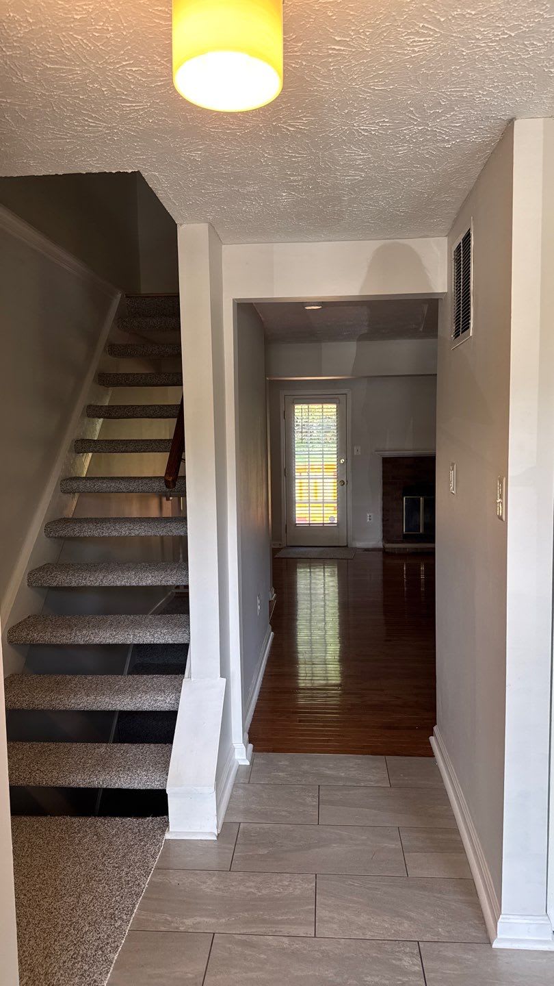 10802 Beech Creek Dr – photo 3