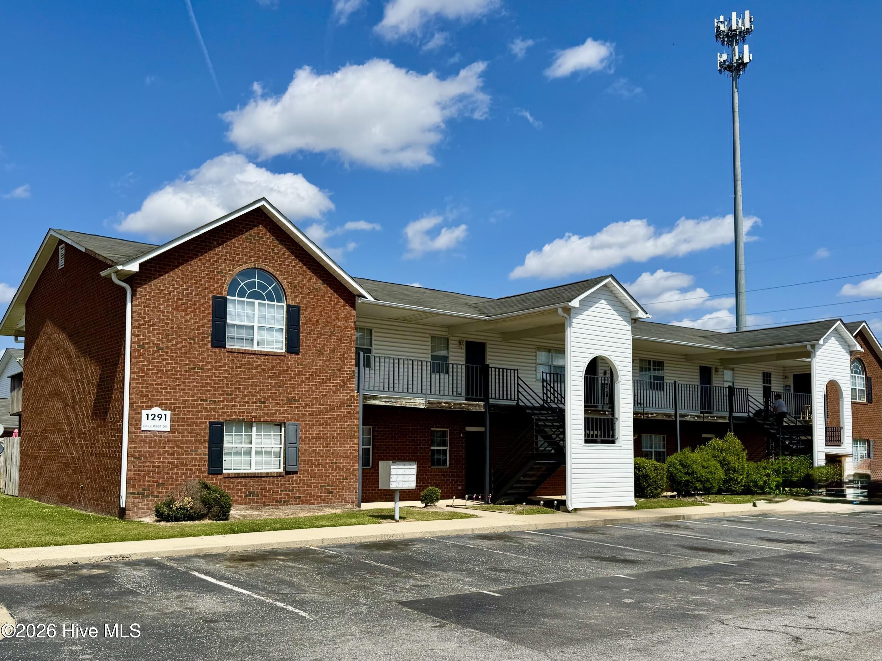 1293 Park W Drive – photo 1