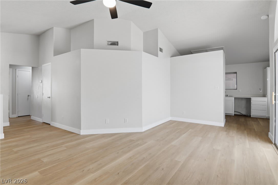 6224 Caprino Avenue – photo 4