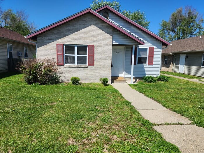 3198 North 19th Street – photo 2