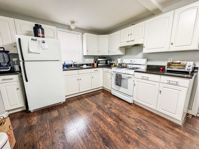 123 Willow St – photo 1