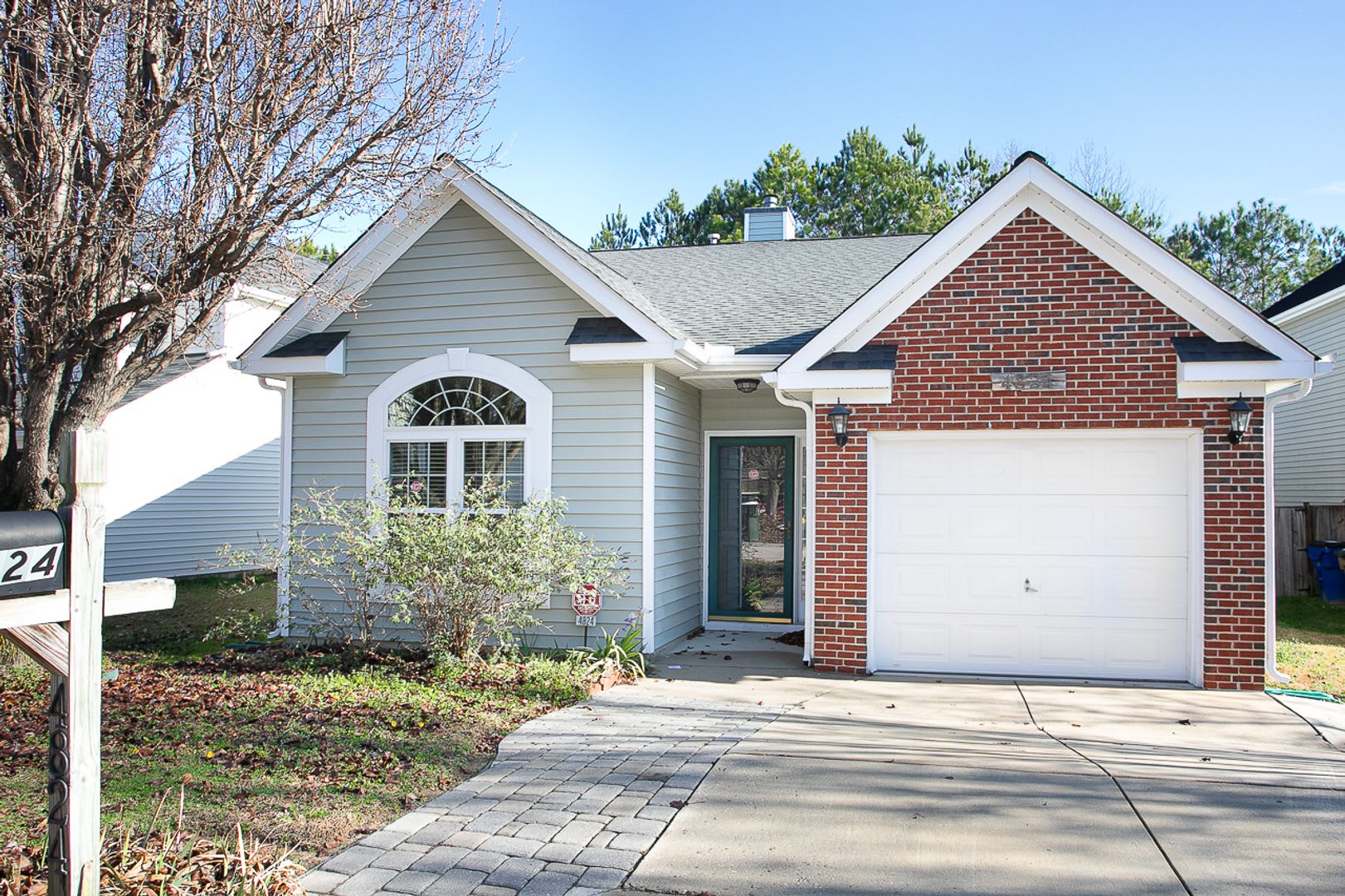 Ranch home in North Raleigh! – photo 2