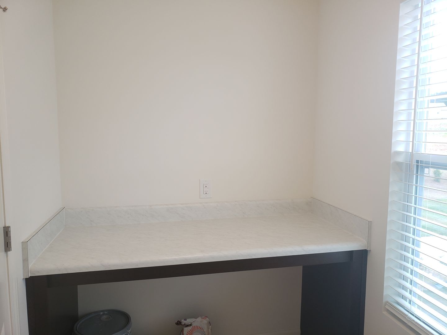 Gorgeous 4 Bed, 2.5 Bath with 2 Car Garage – photo 4