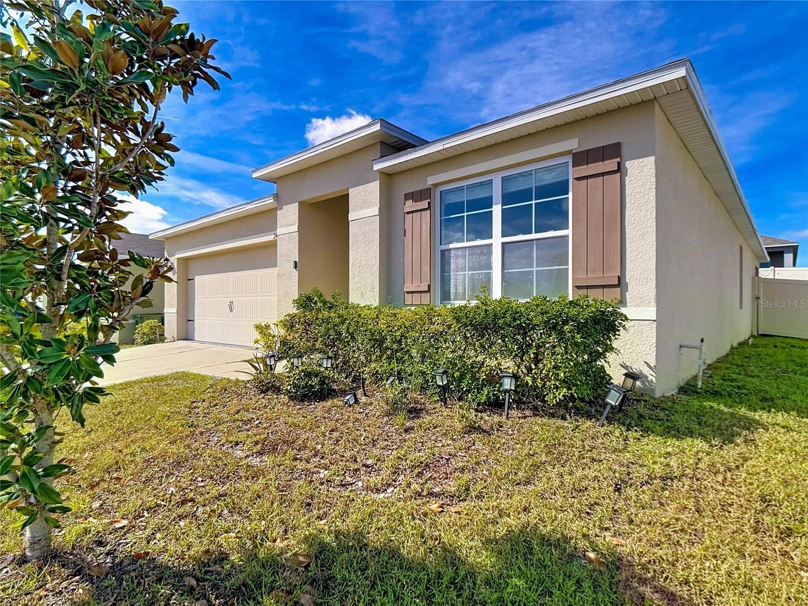241 MEADOWBROOK Boulevard – photo 4