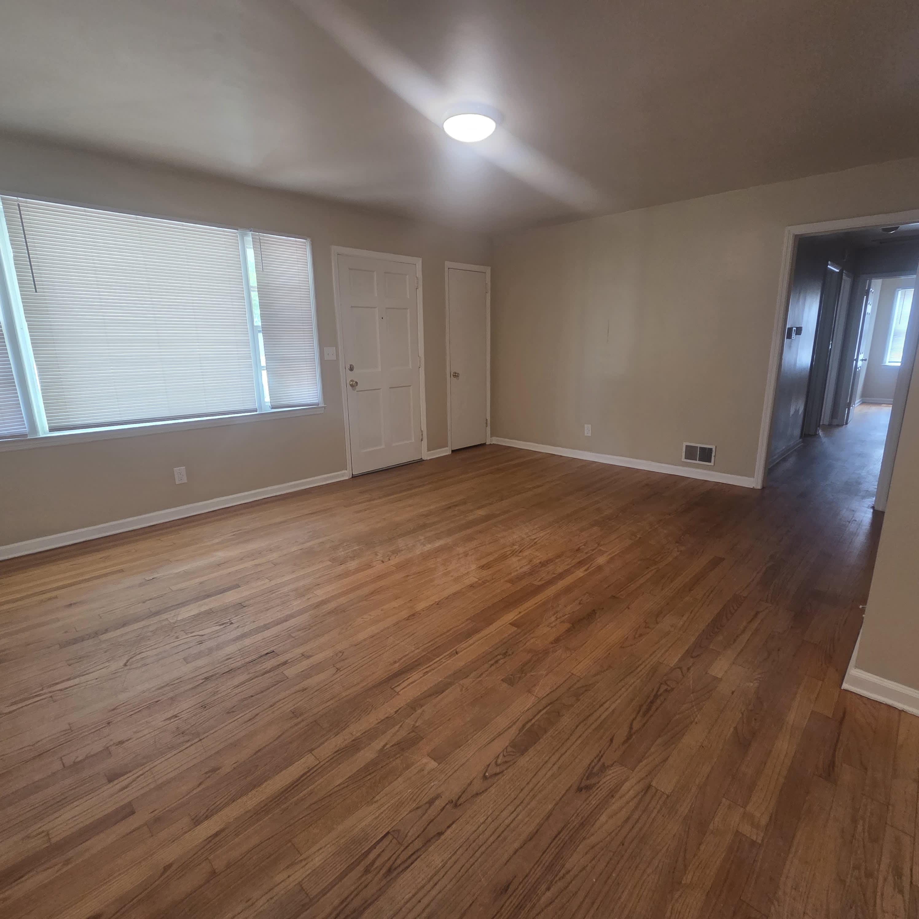 2916 Walden Drive – photo 3