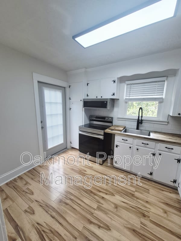 110 Phelps Road B – photo 5