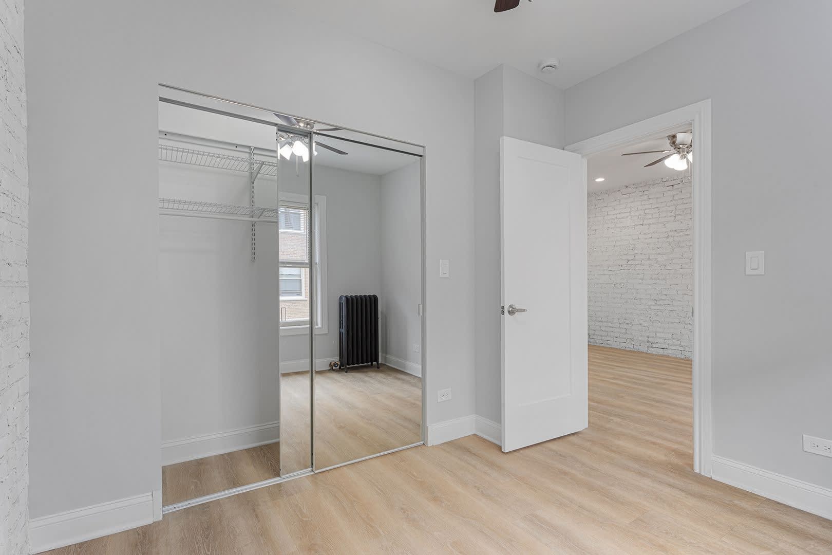 1629 W Chase Ave – photo 2