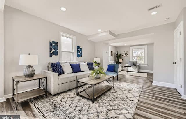 5213 Midwood Avenue – photo 5