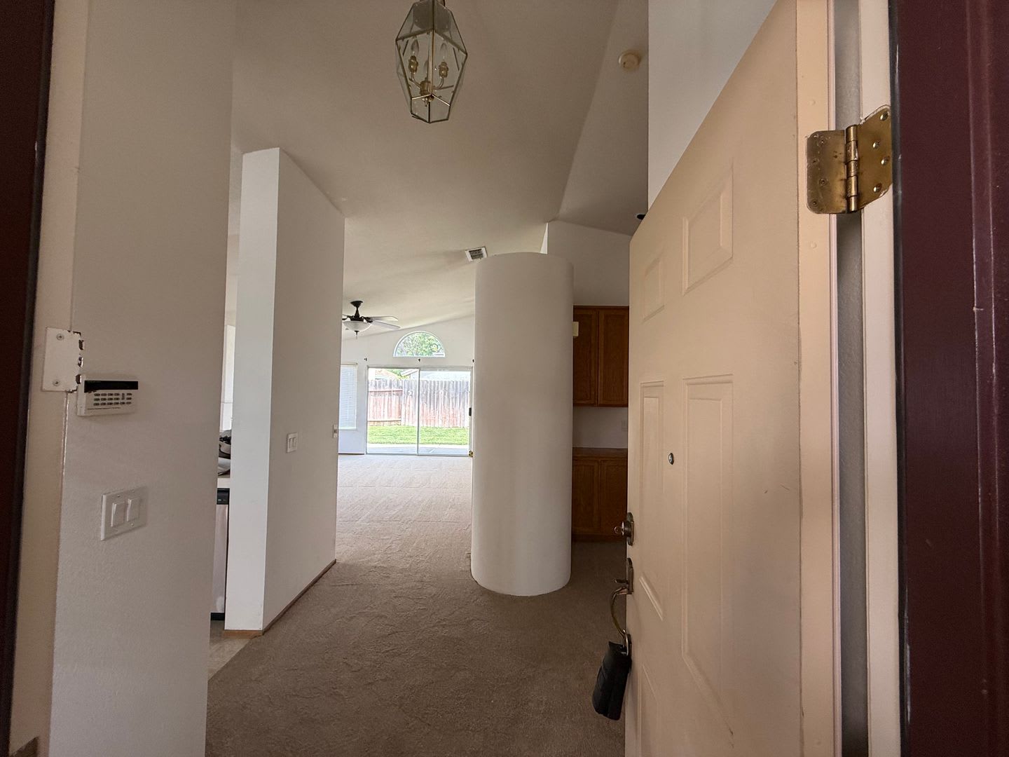 3 bed / 2 bath – photo 3