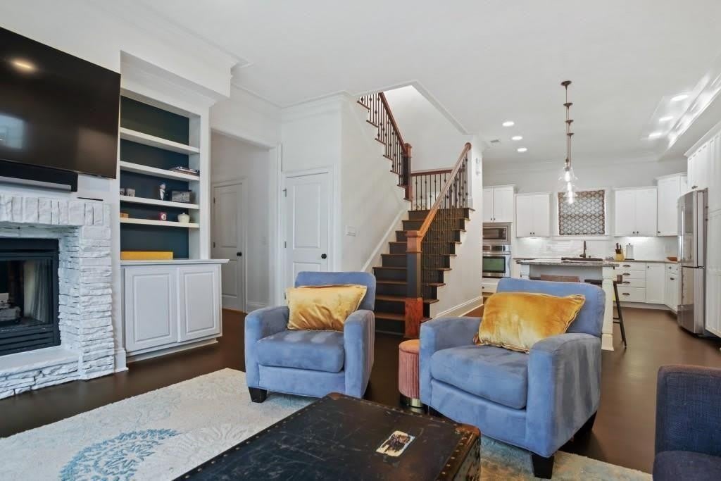 175 Sampson Street NE – photo 4