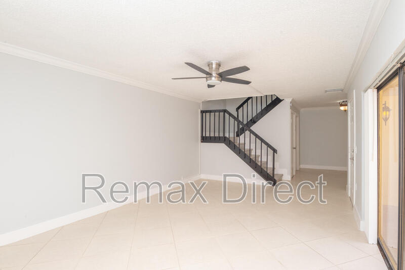 1700 Embassy Drive – photo 5