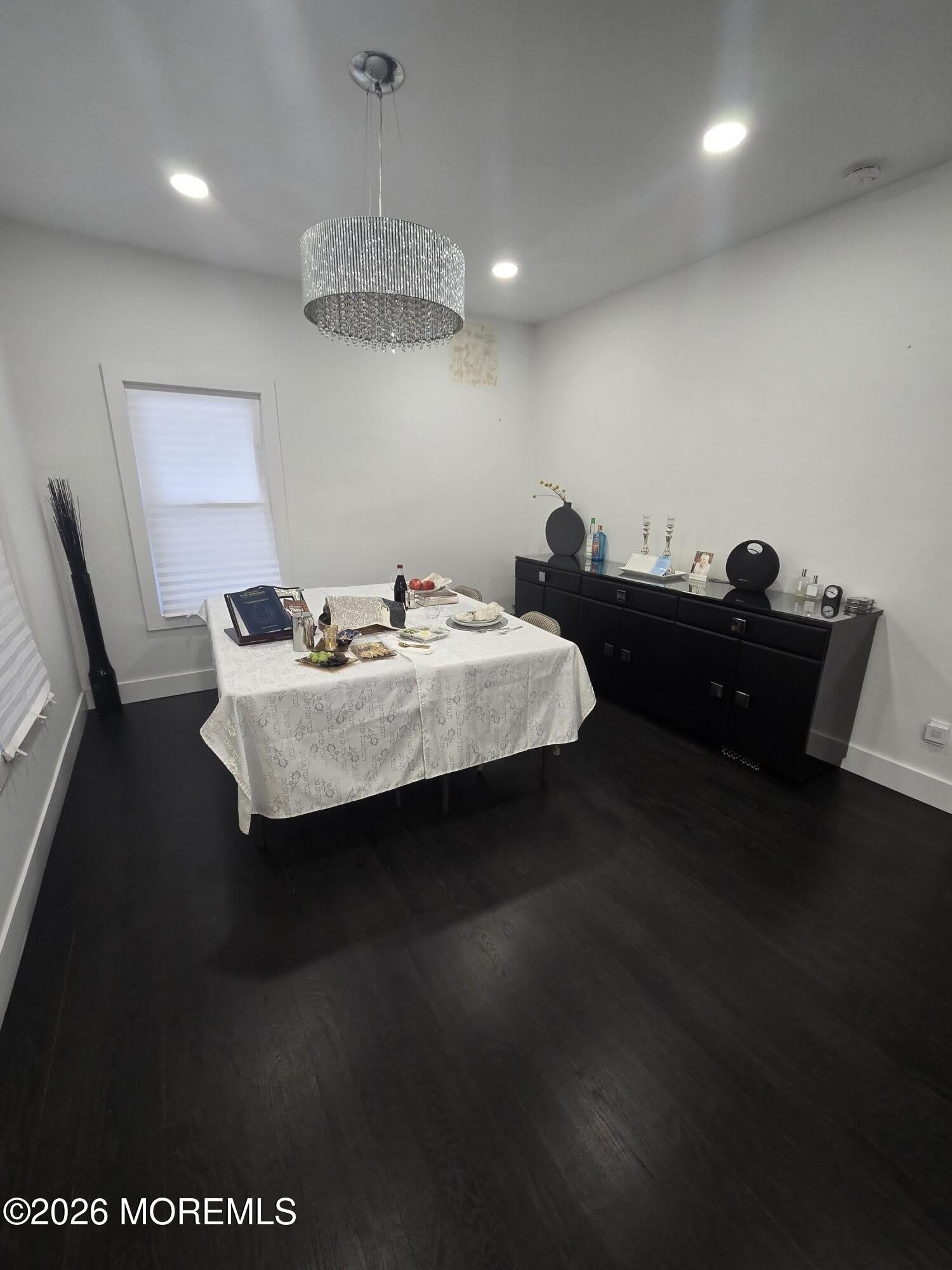 486 W Lincoln Avenue – photo 3