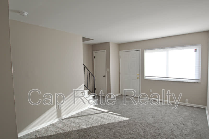 397 Barnett Rd – photo 3