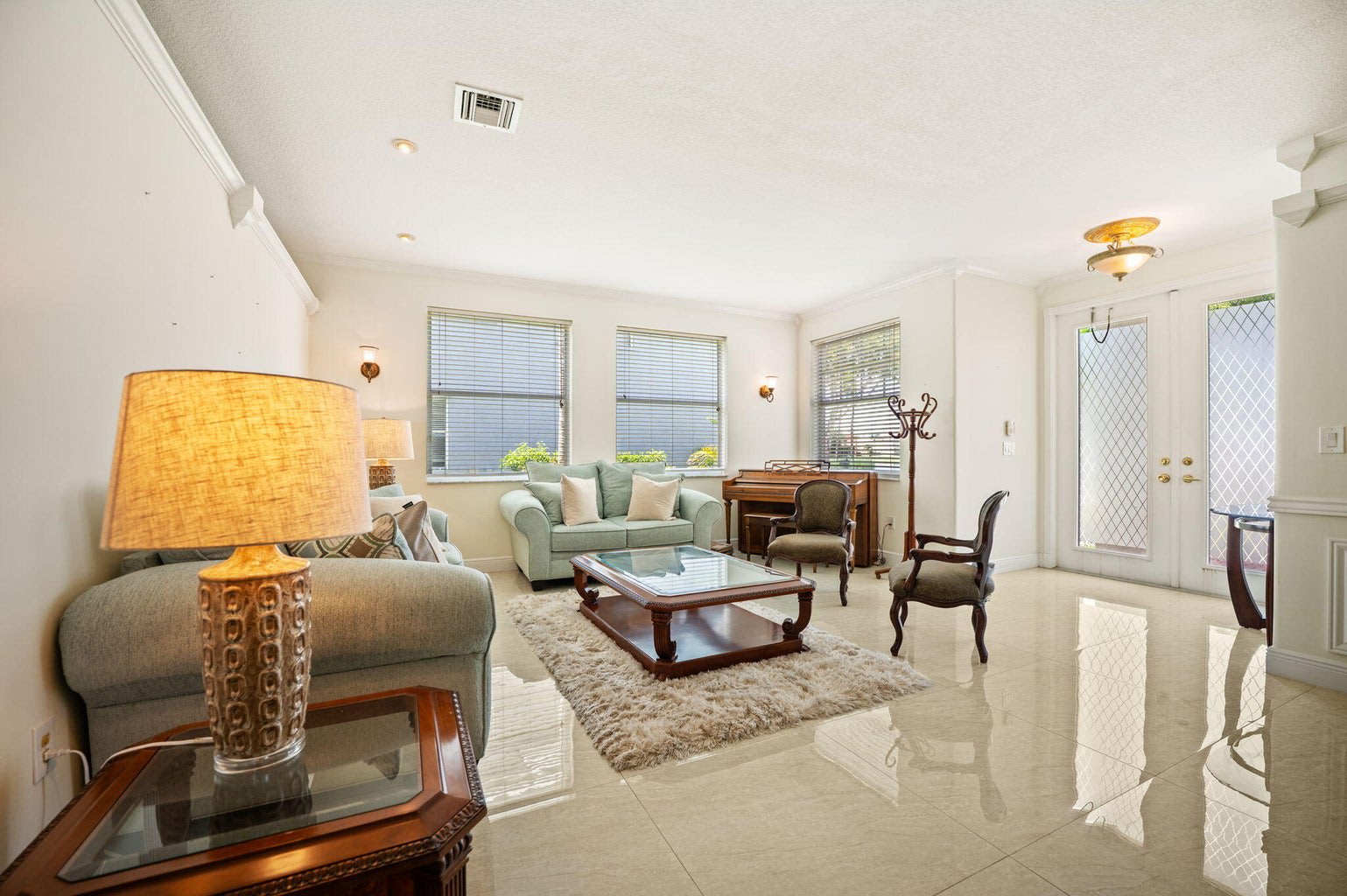 9058 Alexandra Circle – photo 1