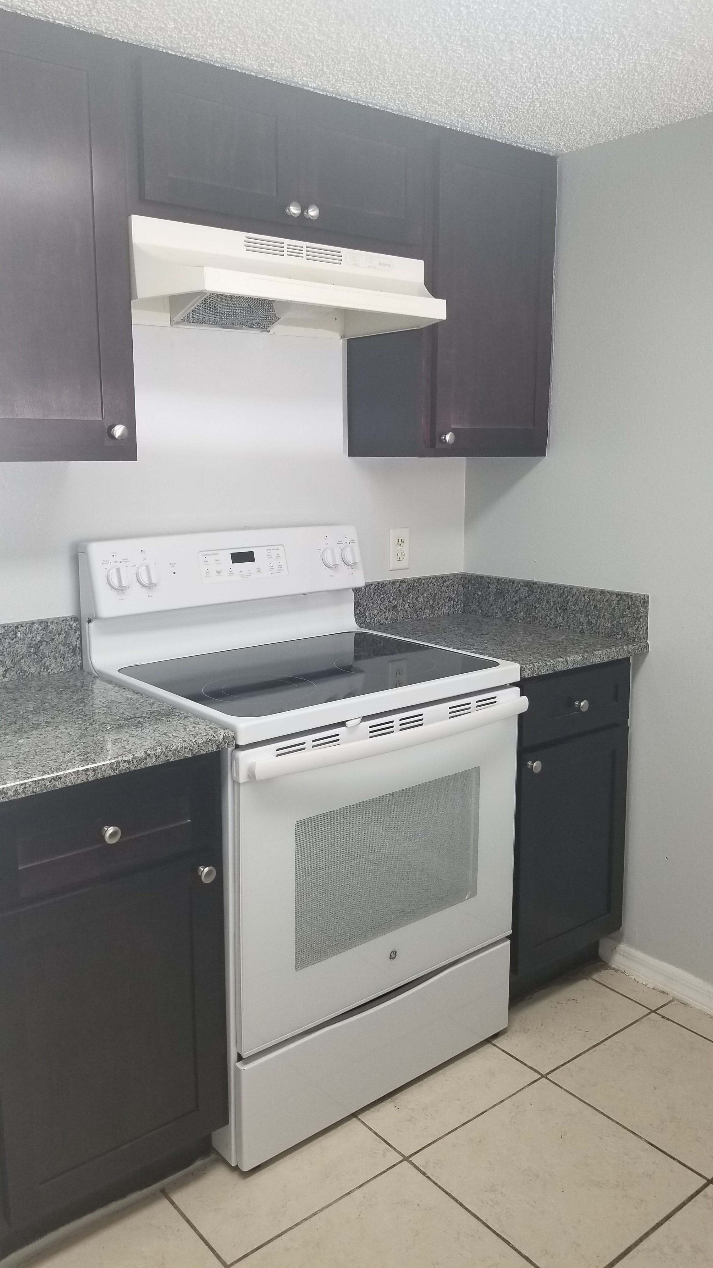 7949 Pinehurst Dr – photo 3