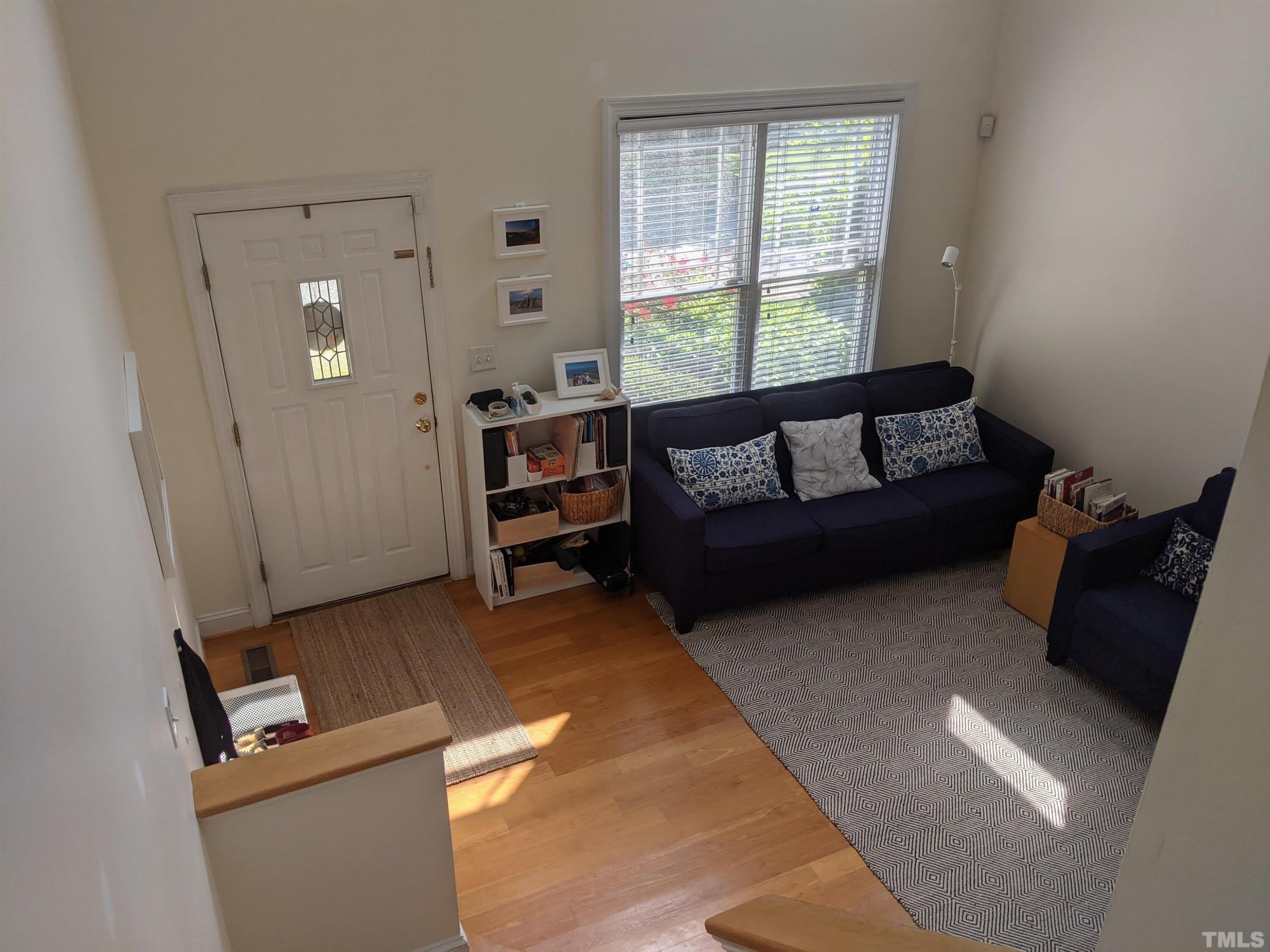 200 Charleston Lane – photo 3