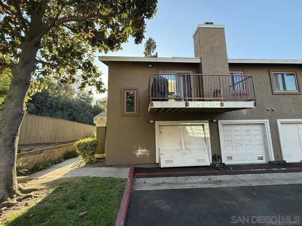 1512 Concord Way A – photo 2
