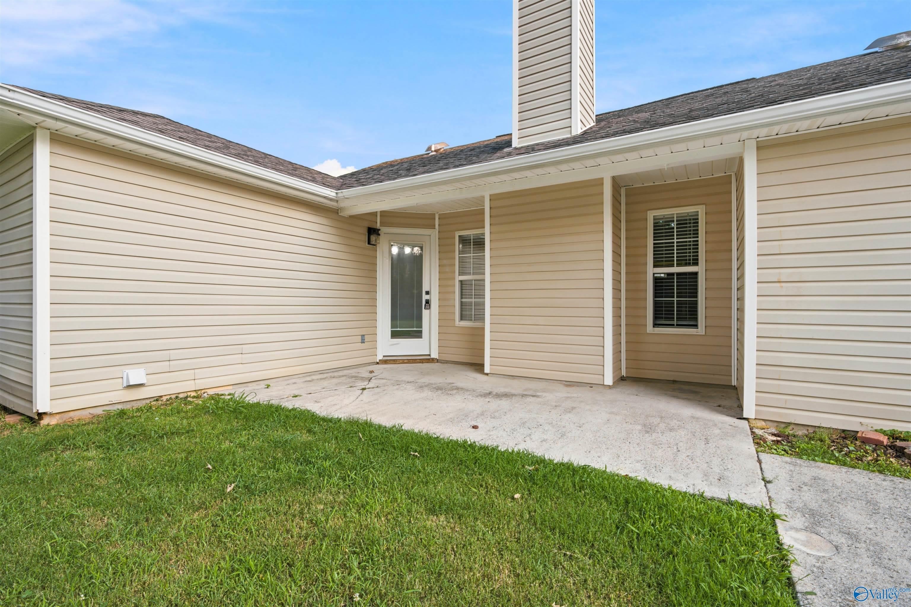 2524 Clovis Road SW – photo 2
