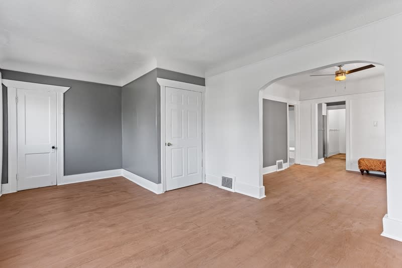 2045 Clements Street 2 – photo 4