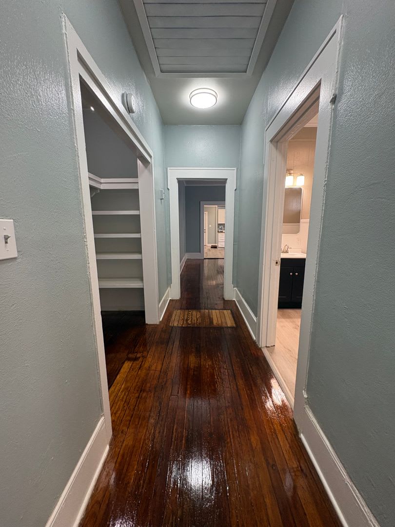 Gorgeous 1 bedroom/1 bath Duplex in Historic Highland! – photo 5