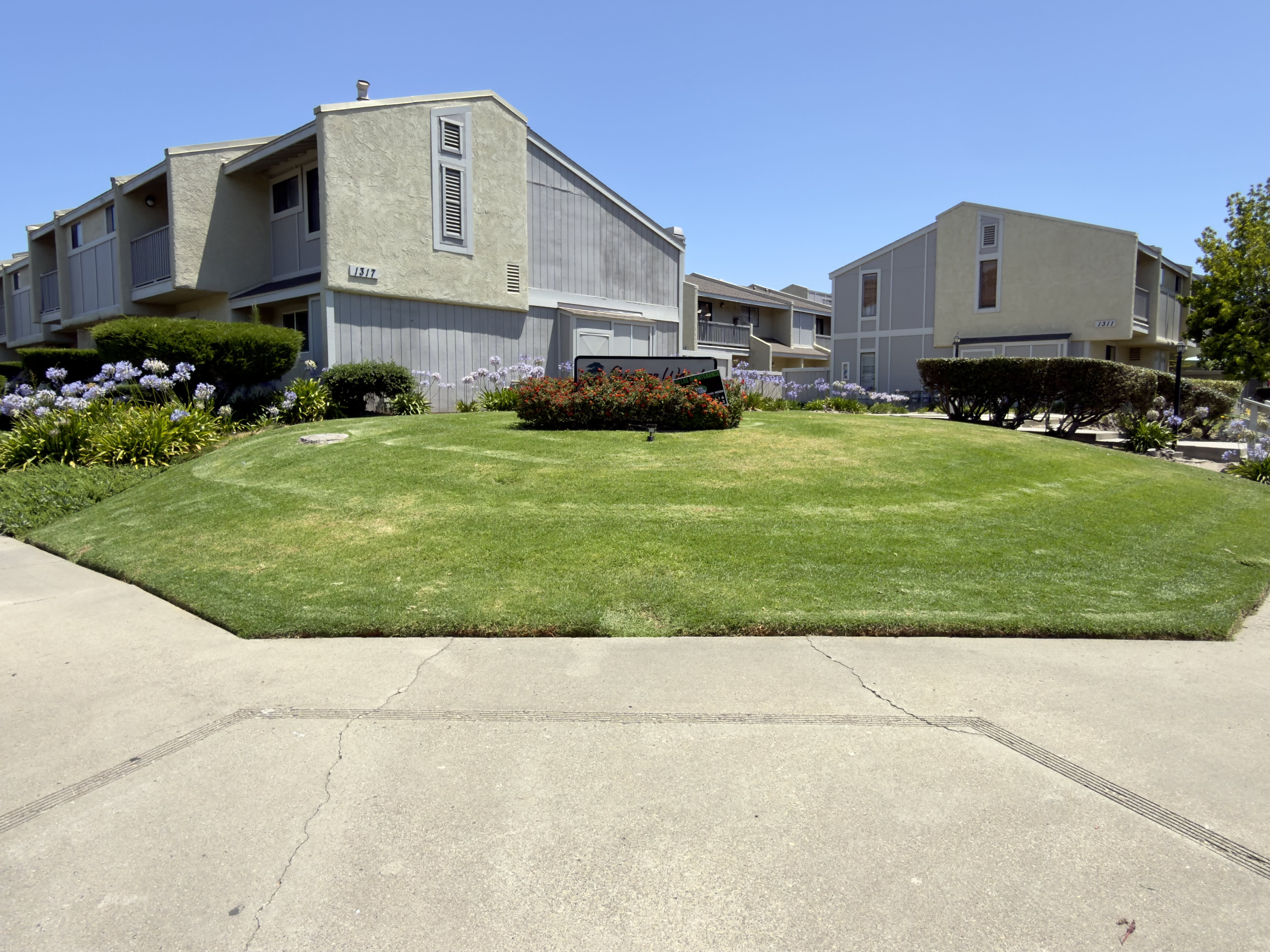 1317 W Cypress Ave Apt A6 – photo 1