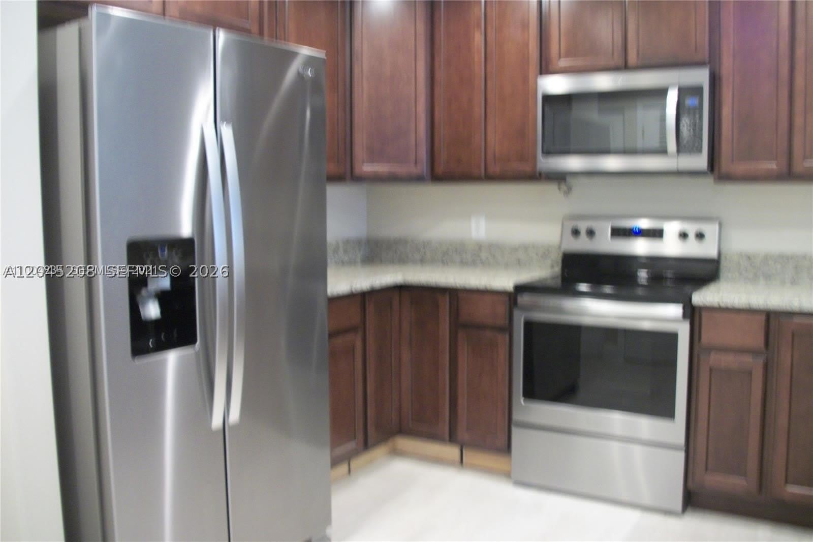 13900 Lake Placid Ct – photo 2