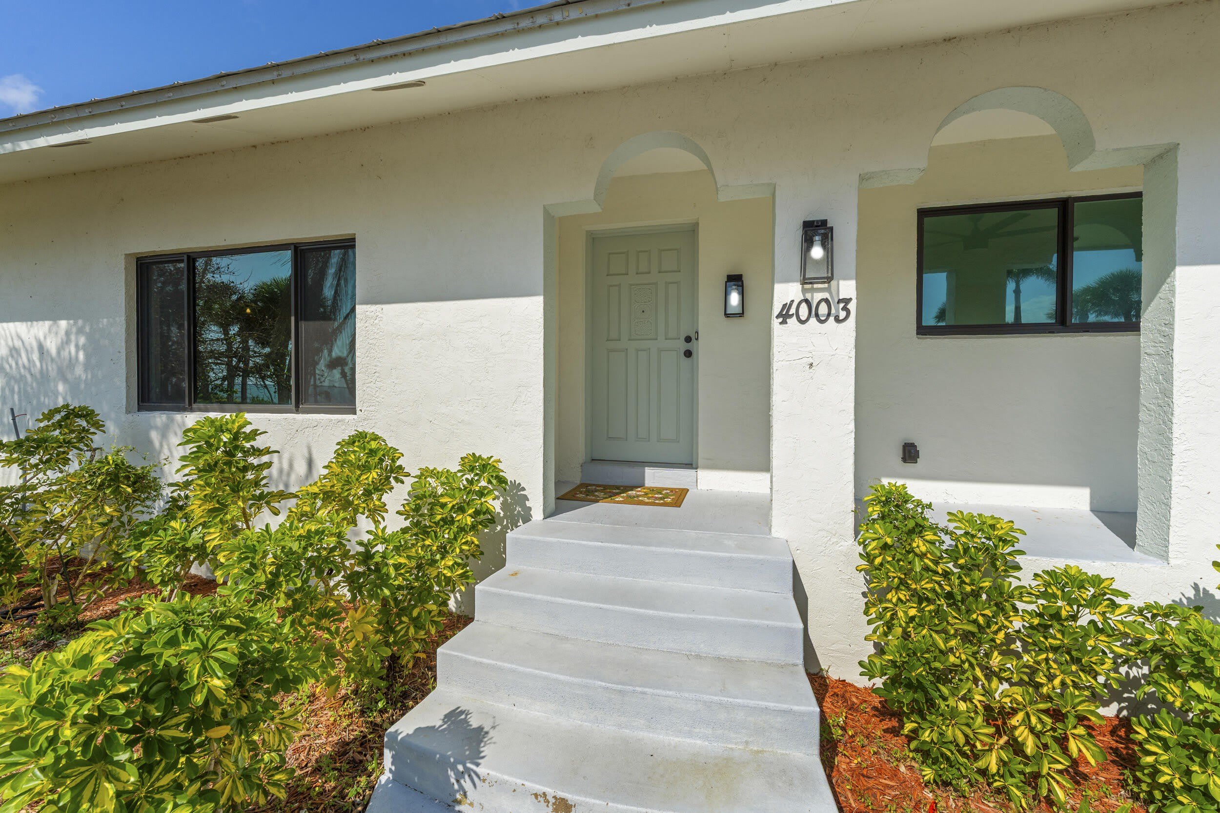 4003 S Indian River Drive – photo 4