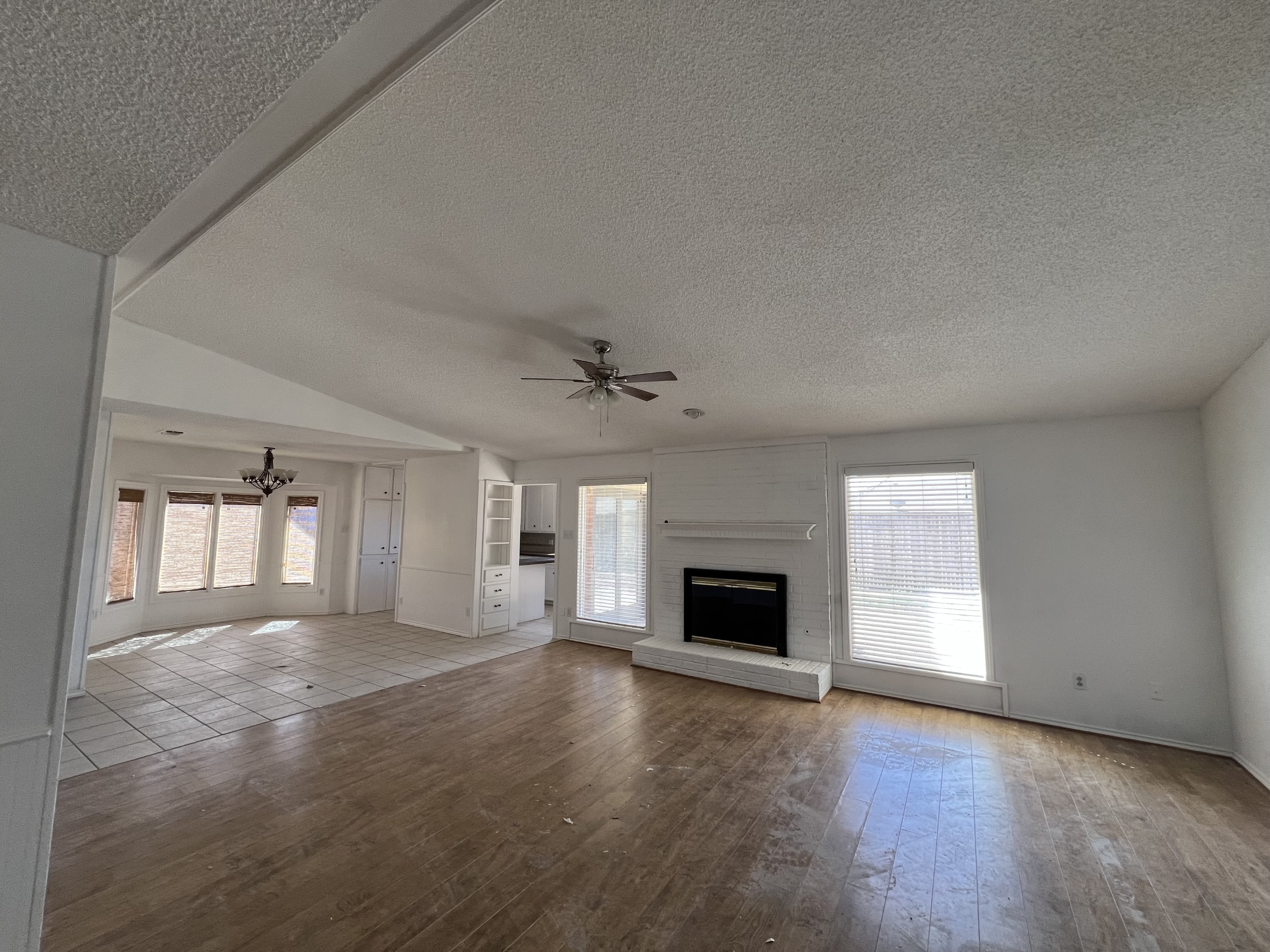 5607 87th Place – photo 3