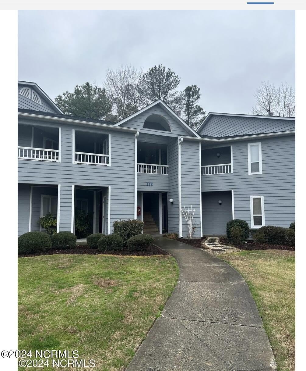 112 Breezewood Drive – photo 1
