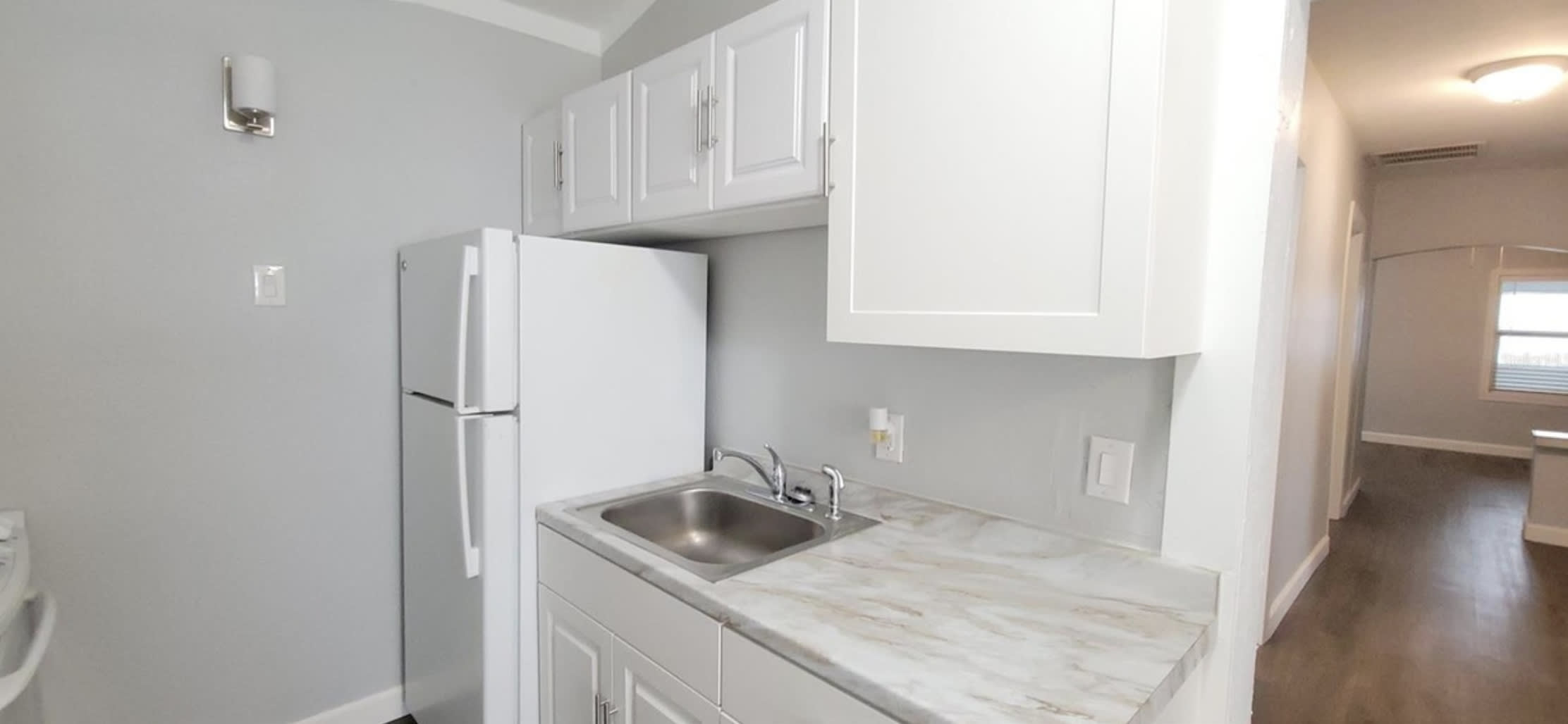 2516 10th Ave S – photo 3